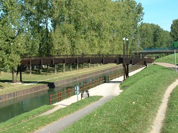 La passerelle de Sevran-Freinville